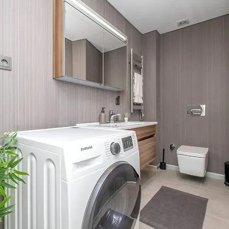 0054 - Luxurious, Great Location, Comfy. Istanbul